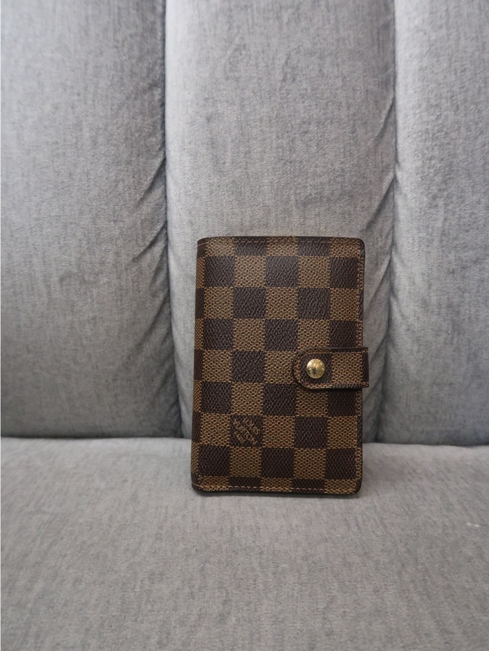 Louis Vuitton Brown Damier Canvas Card Holder with Snap Closure